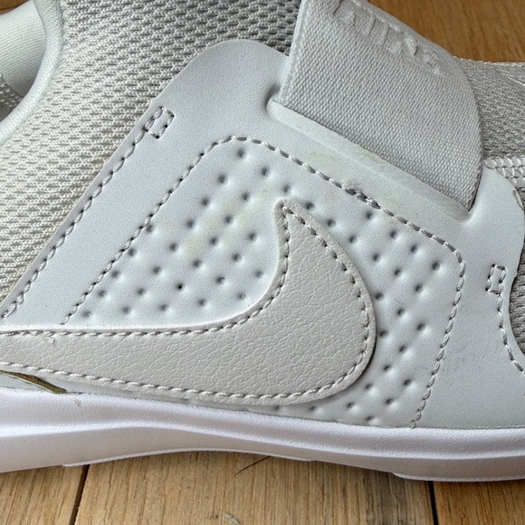 Women's Nike AD Comfort Slip-on Running Shoes Photon Dust - Picture 14 of 16